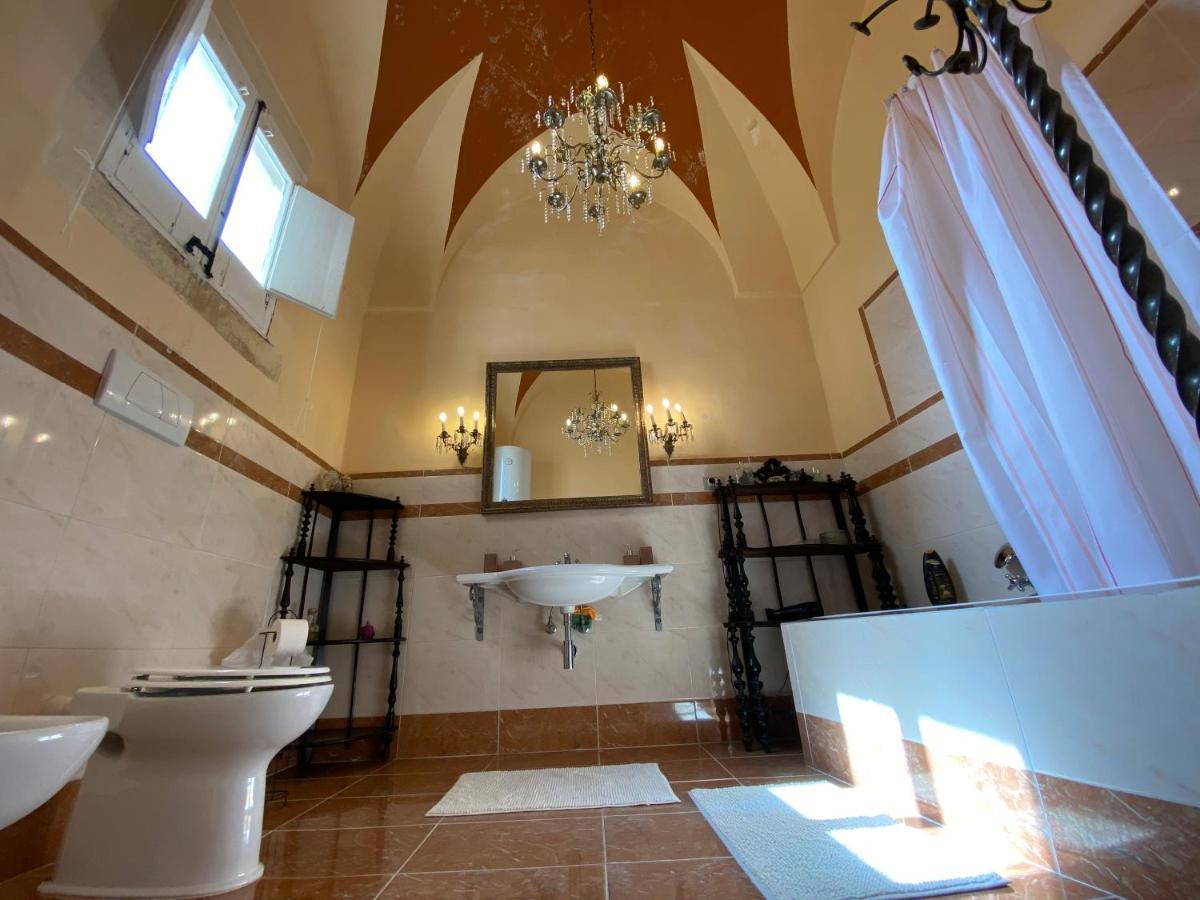 Bed & Breakfast Palazzo De Carlo E Il Parco Dei 7 Pozzi Lecce