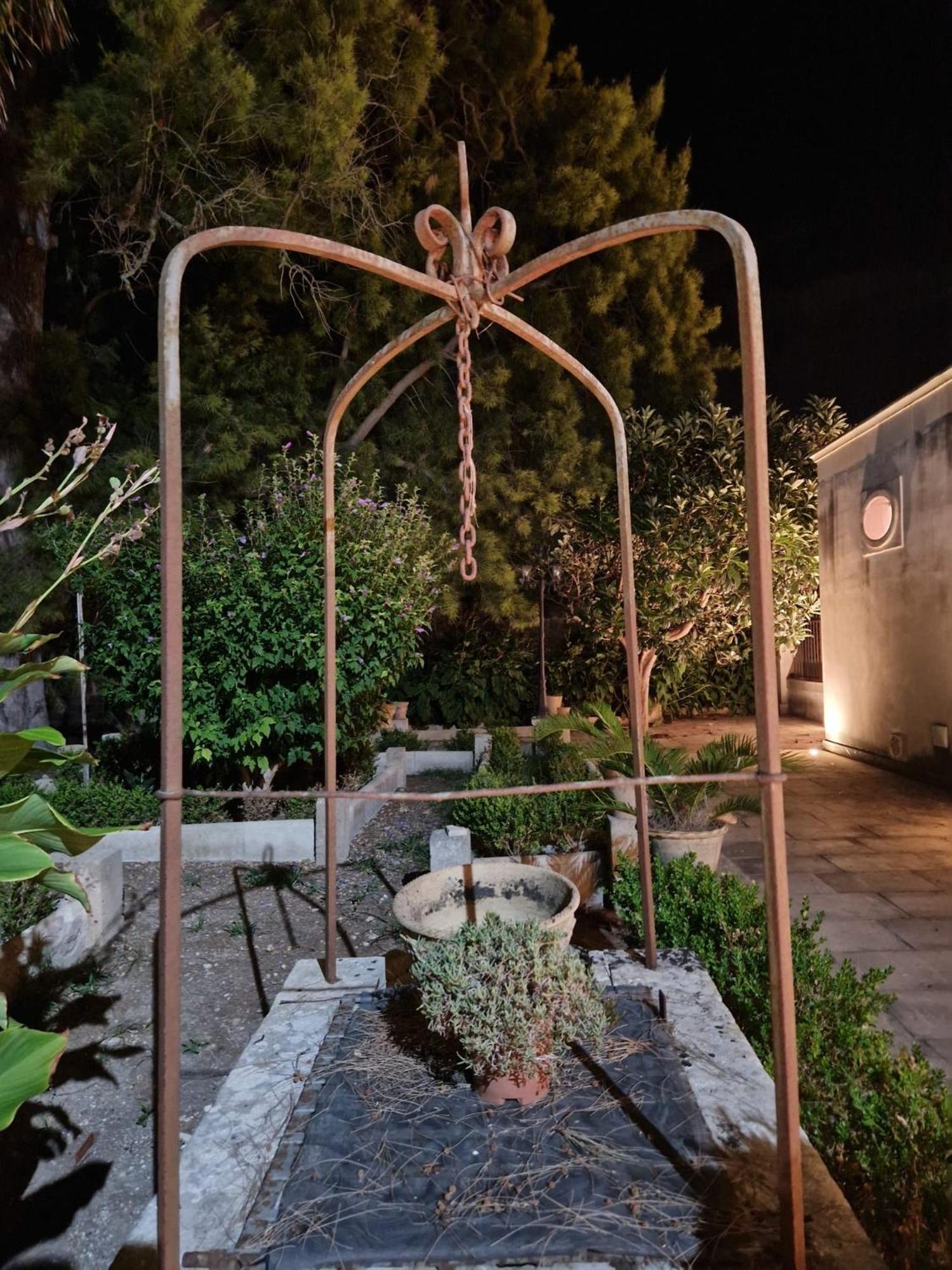 Bed & Breakfast Palazzo De Carlo E Il Parco Dei 7 Pozzi Lecce