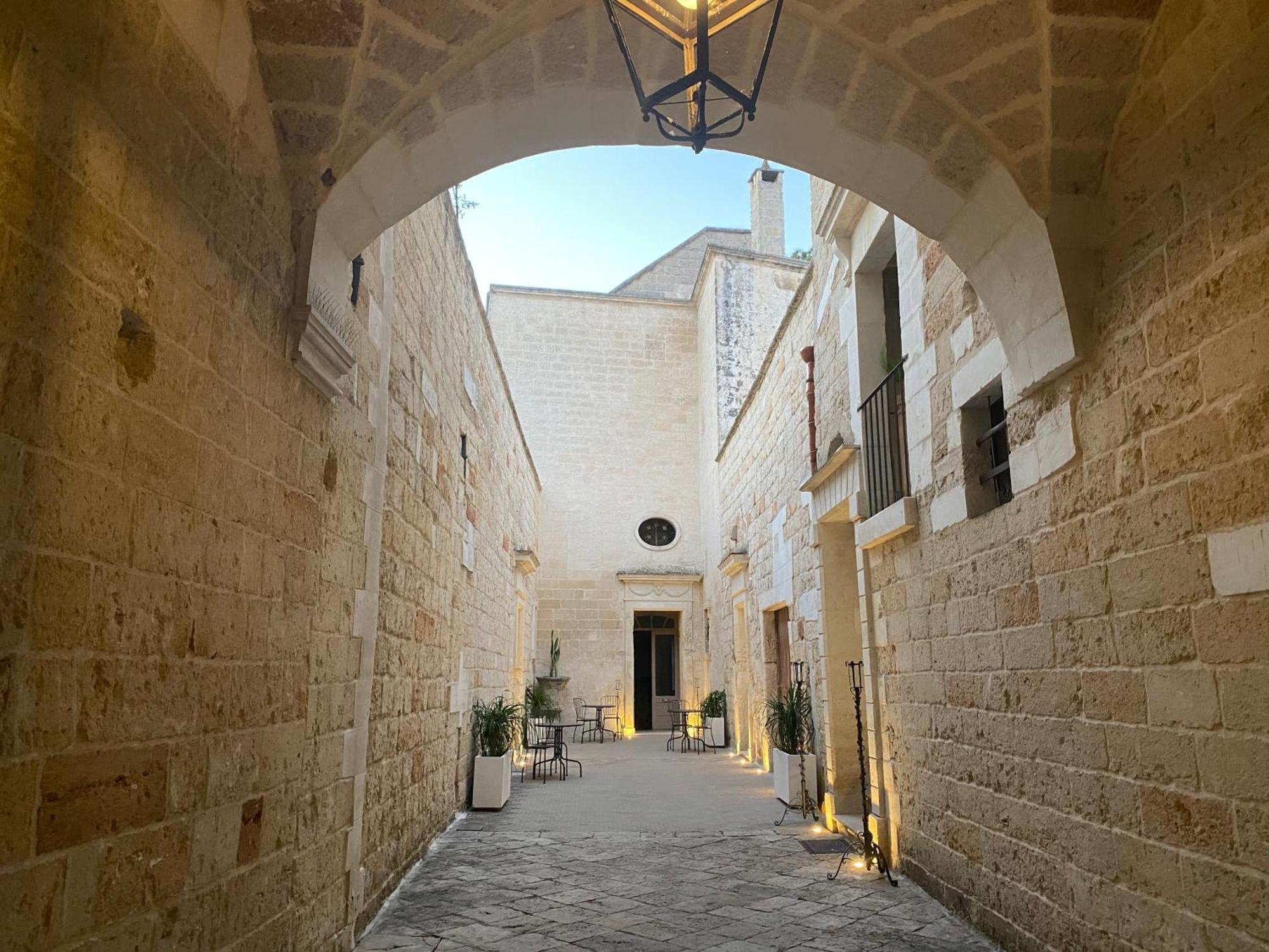 Palazzo De Carlo E Il Parco Dei 7 Pozzi Bed & Breakfast Lecce