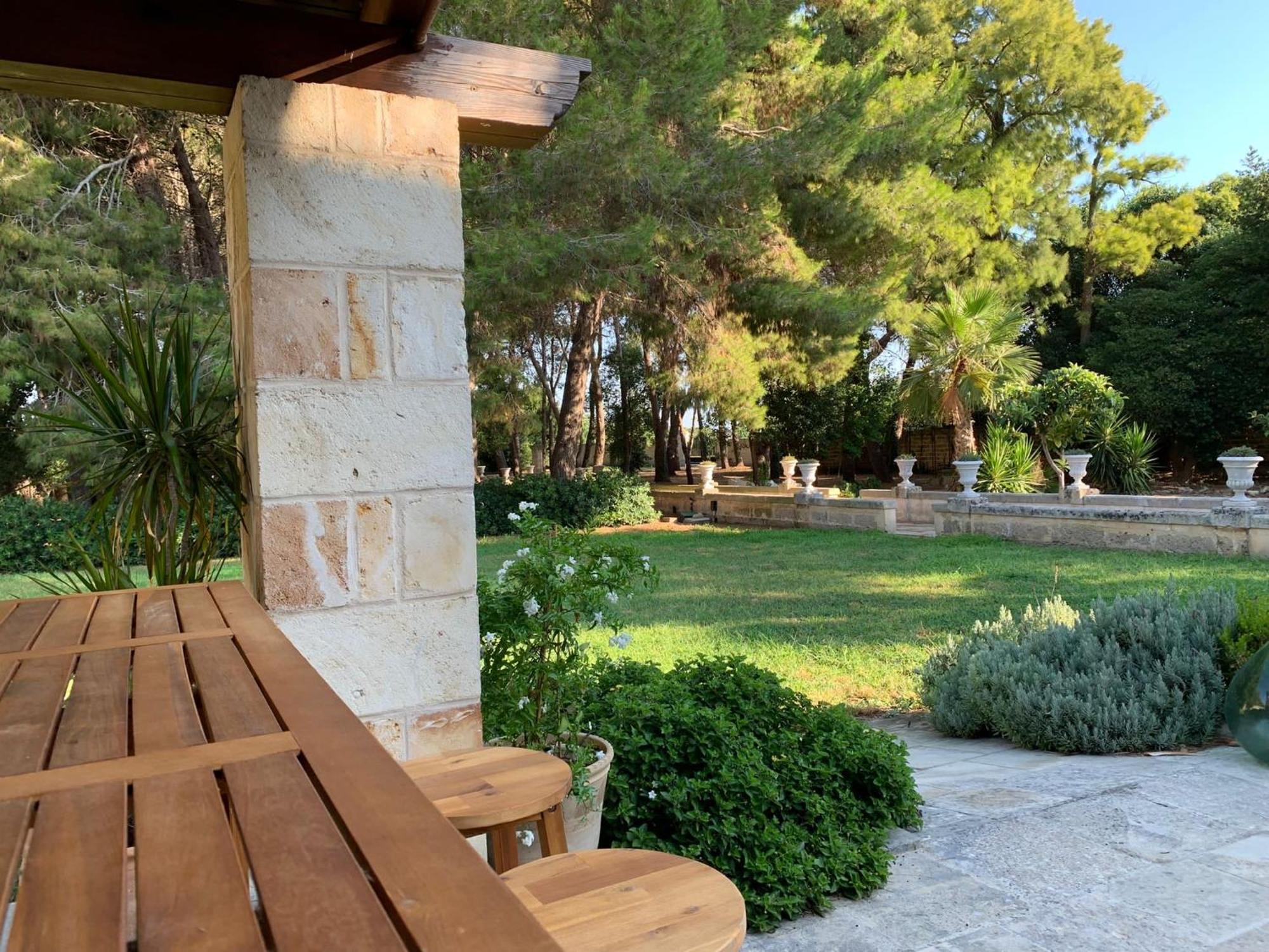 Palazzo De Carlo E Il Parco Dei 7 Pozzi Bed & Breakfast Lecce